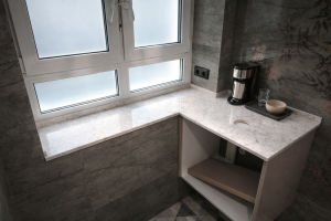 Столешница и подоконники из кварцевого агломерата Primax 913 Golden Sunset