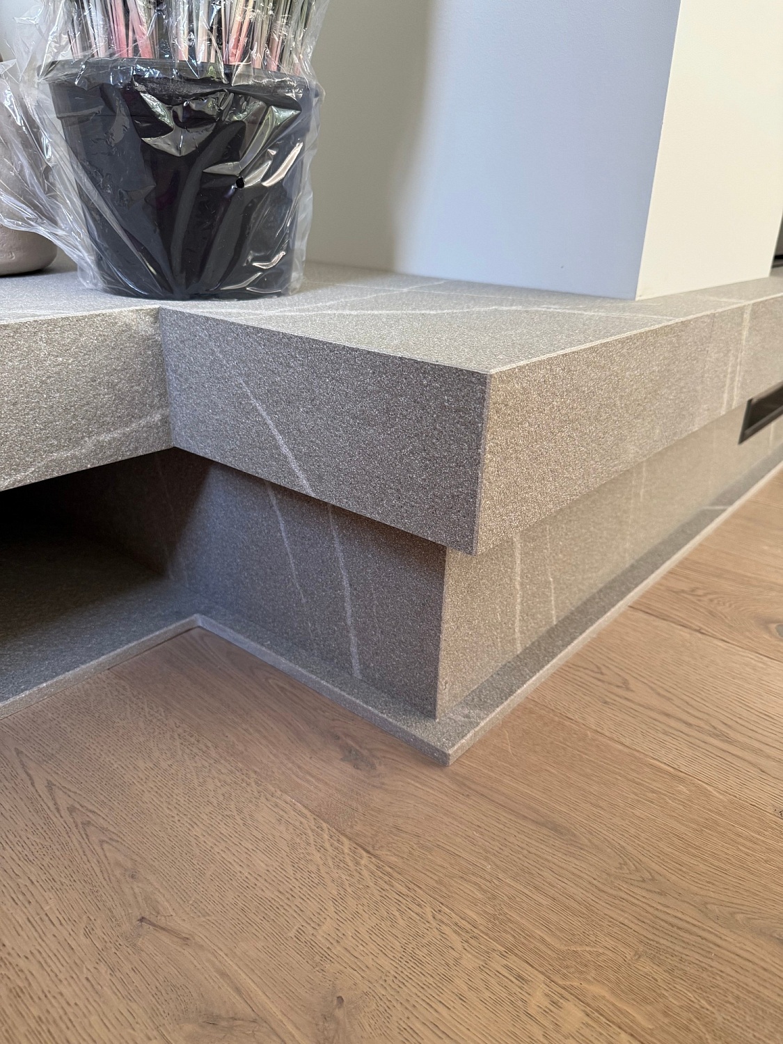 Облицовка Laminam Pietra Piasentina Grigio Fiammato