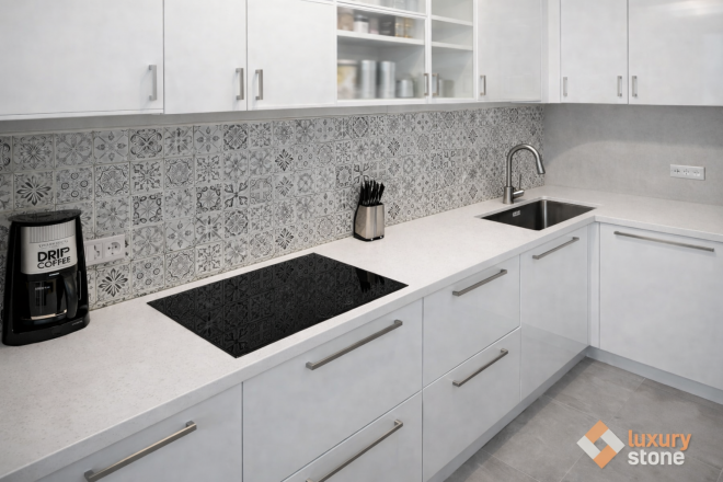 Столешница из кварцевого агломерата Аварус RM543 Пик Эльбруса