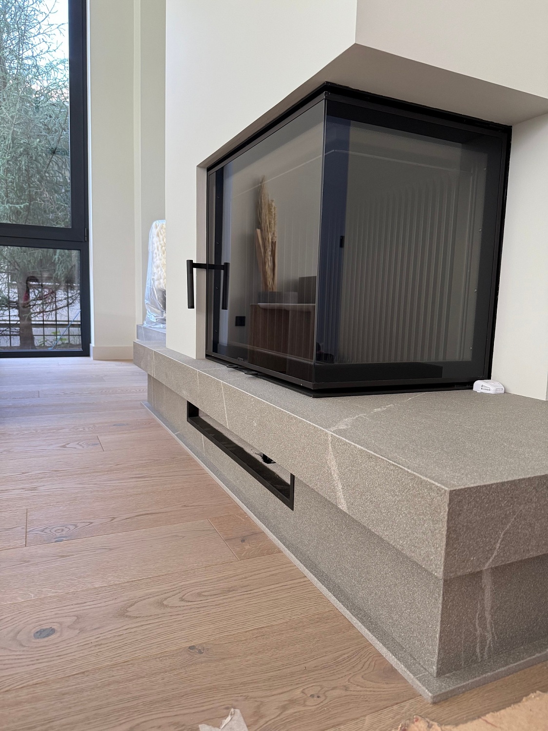 Облицовка Laminam Pietra Piasentina Grigio Fiammato