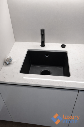 Столешница из кварцевого агломерата Аварус R520 Астраханские пески