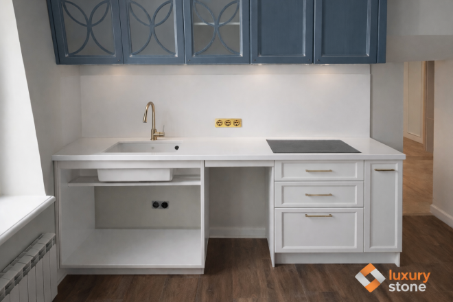 Столешница из кварцевого агломерата SmartQuartz Statuario Gold