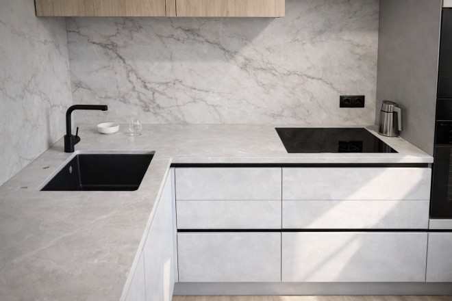 Столешница для кухни из кварцевого агломерата Avant 8044 Эври